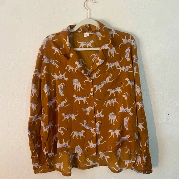 BP Tiger Print Satin Button Up Blouse - Picture 1 of 5